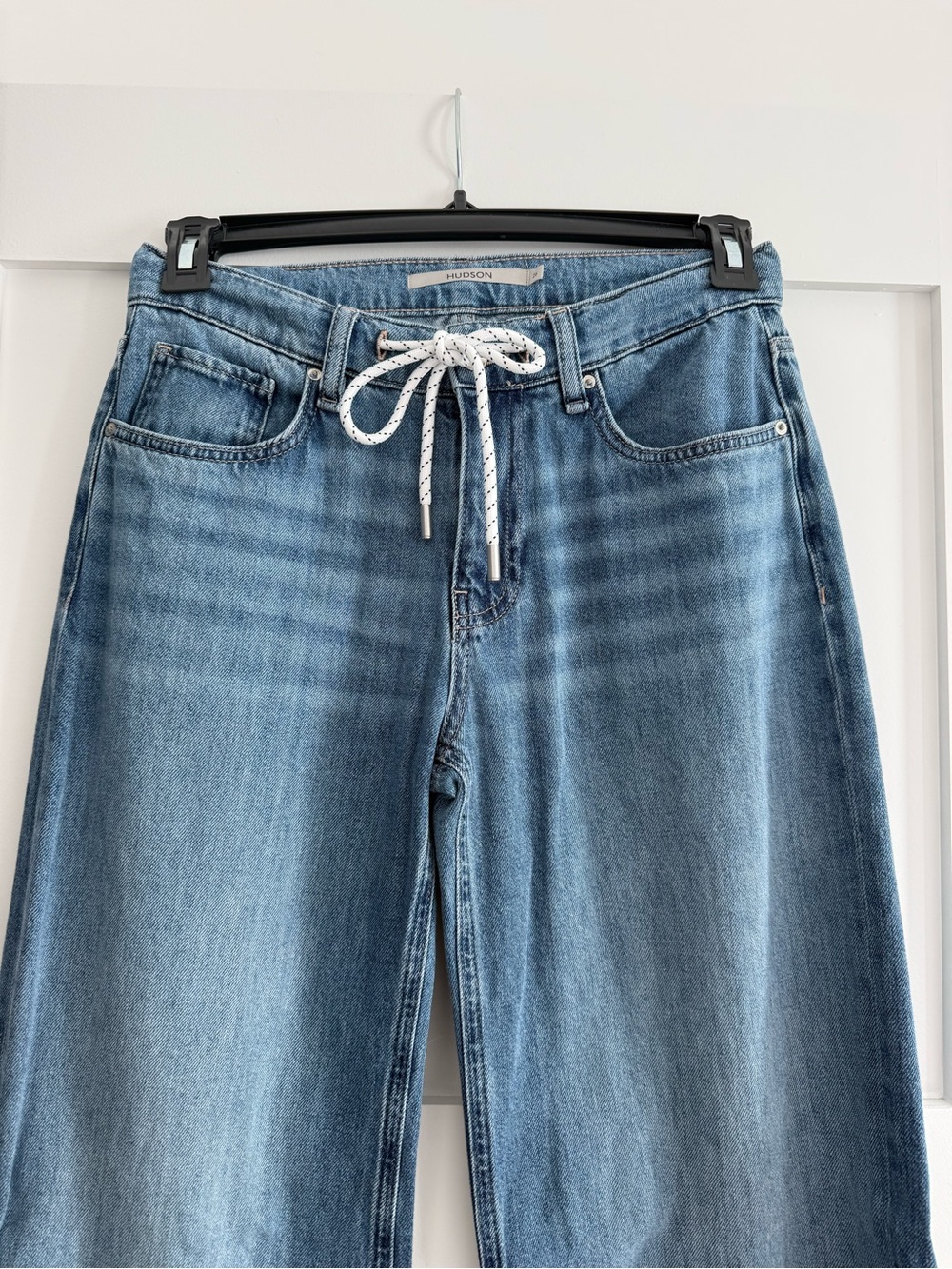 Hudson Drawstring Rylee Jean. Size 26 - Picture 6 of 10